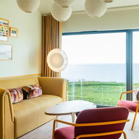 Seaspace Hotel
